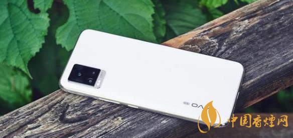 vivoy70s和vivos7哪個好?vivoy70s和vivos7兩款手機(jī)參數(shù)對比