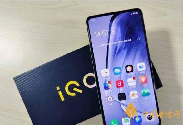 iQOO Z3和紅米k30s至尊紀(jì)念版?的區(qū)別在哪-參數(shù)對比